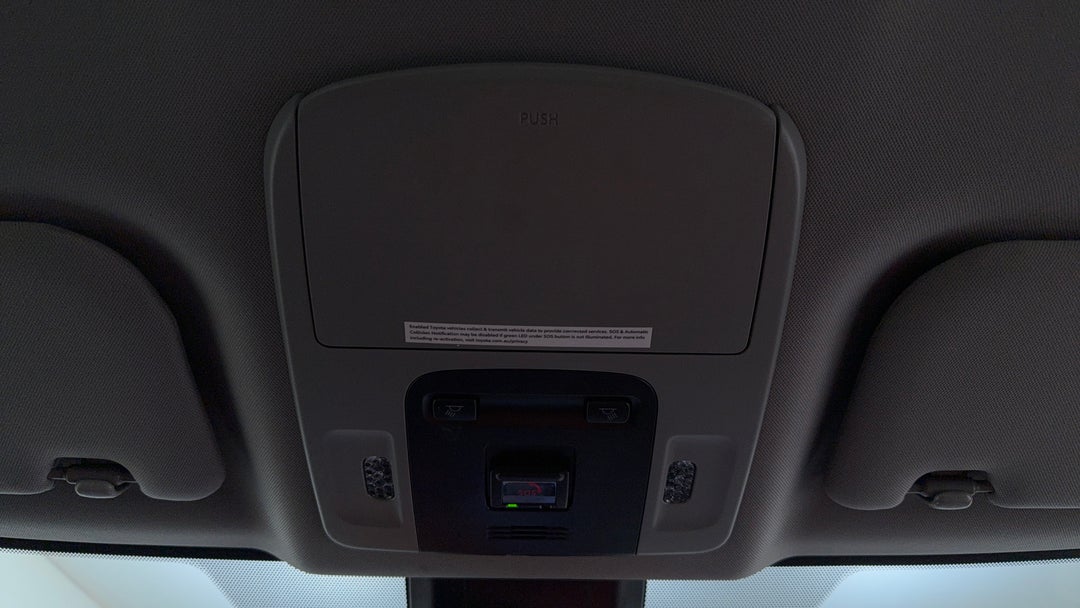 On-Roof Controls/Sunglass holder