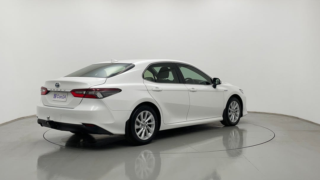 Right Back Diagonal (45- Degree) View