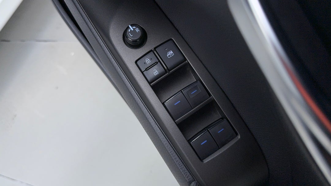 Drivers Side Door Panel Controls