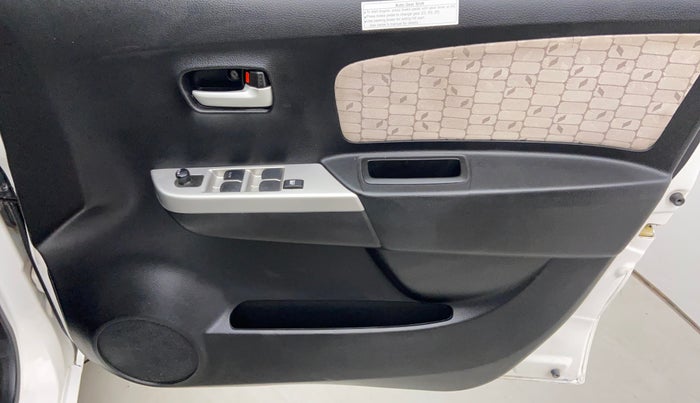 2016 Maruti Wagon R 1.0 VXI AMT, Petrol, Automatic, 8,446 km, Driver Side Door Panels Controls