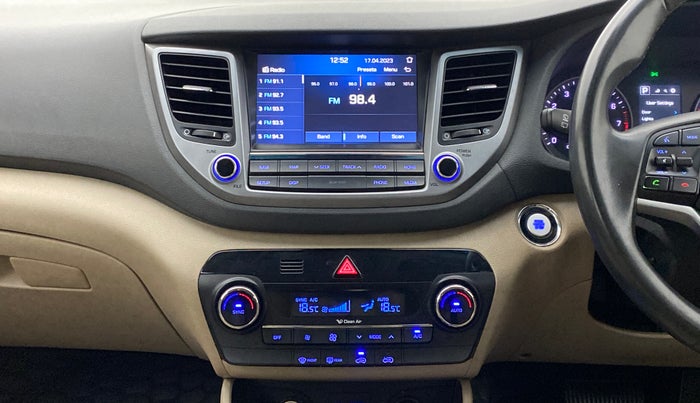 2019 Hyundai Tucson GLS 2WD AT PETROL, Petrol, Automatic, 1,00,239 km, Air Conditioner