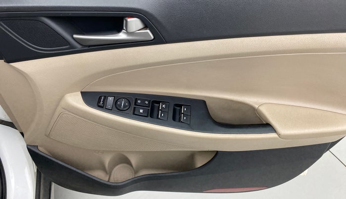 2019 Hyundai Tucson GLS 2WD AT PETROL, Petrol, Automatic, 1,00,239 km, Driver Side Door Panels Control