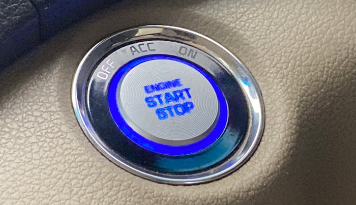 2019 Hyundai Tucson GLS 2WD AT PETROL, Petrol, Automatic, 1,00,239 km, Keyless Start/ Stop Button