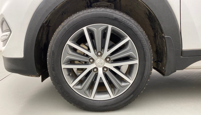 2019 Hyundai Tucson GLS 2WD AT PETROL, Petrol, Automatic, 1,00,239 km, Left Front Wheel