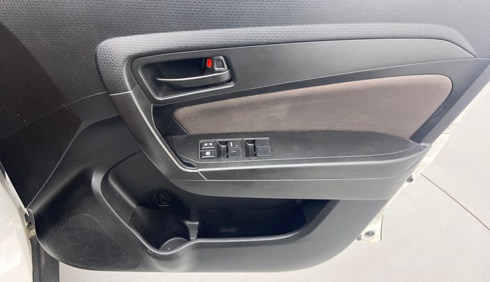 2021 Toyota URBAN CRUISER MID GRADE AT, Petrol, Automatic, 34,750 km, Driver Side Door Panels Control