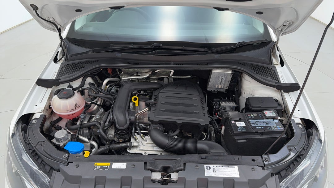 Open Bonnet (Engine)