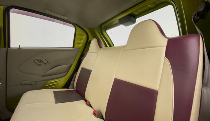 2017 Datsun Redi Go S, Petrol, Manual, 38,798 km, Right Side Rear Door Cabin