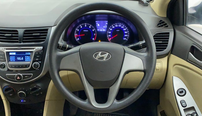 2015 Hyundai Verna FLUIDIC 1.4 VTVT, Petrol, Manual, 48,127 km, Steering Wheel Close Up