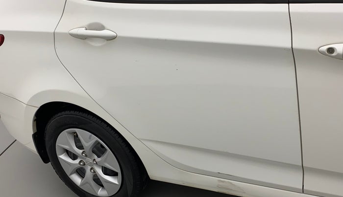 2015 Hyundai Verna FLUIDIC 1.4 VTVT, Petrol, Manual, 48,127 km, Right rear door - Paint has faded