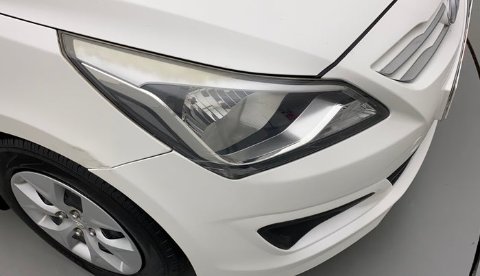 2015 Hyundai Verna FLUIDIC 1.4 VTVT, Petrol, Manual, 48,127 km, Right headlight - Minor scratches