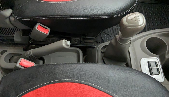 2017 Datsun Redi Go S, Petrol, Manual, 17,986 km, Gear Lever