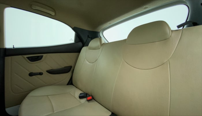 2017 Hyundai Eon ERA PLUS, Petrol, Manual, 29,037 km, Right Side Rear Door Cabin