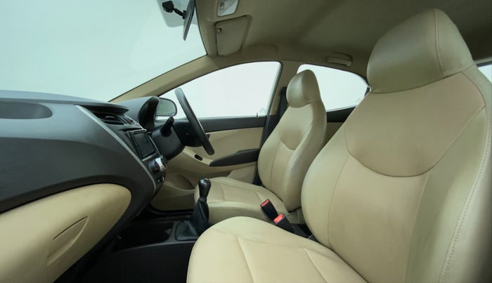 2017 Hyundai Eon ERA PLUS, Petrol, Manual, 29,037 km, Right Side Front Door Cabin