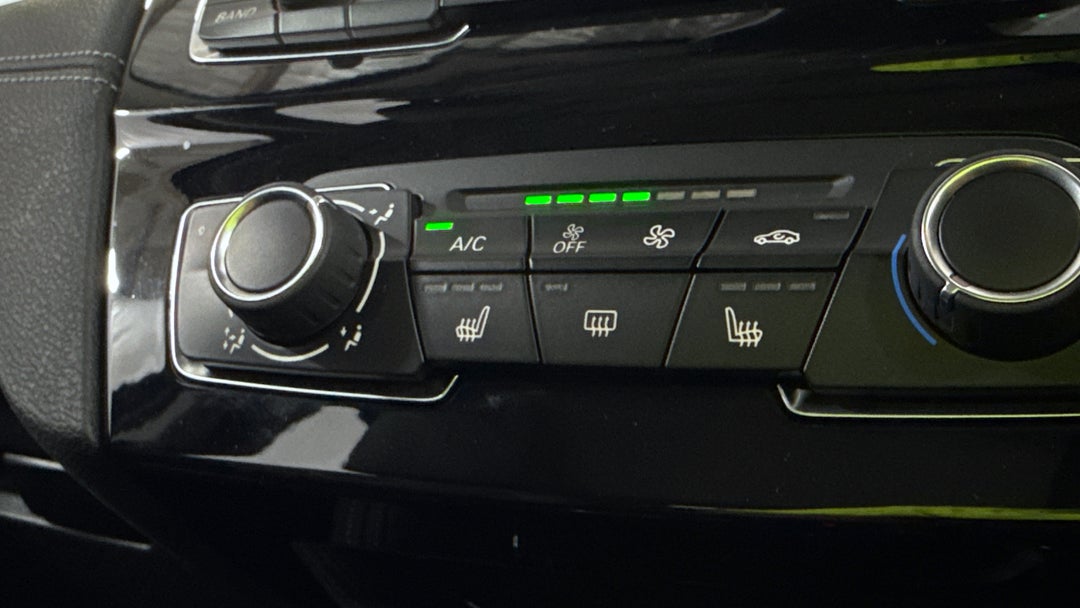 2020 BMW X1 sDrive 20i, Automatic, 44202 km, Ventilated Seats