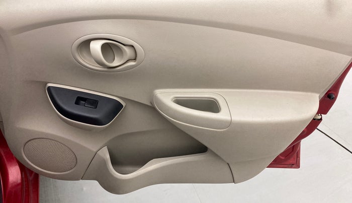 2016 Datsun Go Plus T, Petrol, Manual, 47,759 km, Driver Side Door Panels Control