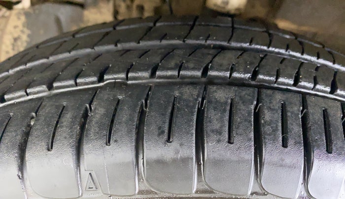 2019 Tata Tiago XZ 1.2 REVOTRON, Petrol, Manual, 54,181 km, Left Front Tyre Tread