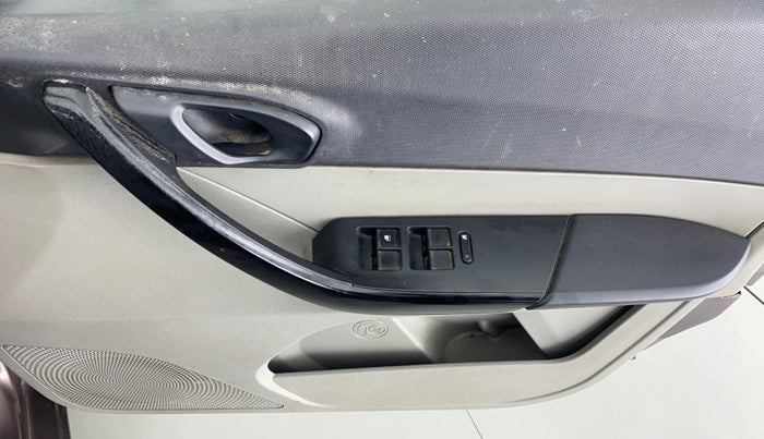 2019 Tata Tiago XZ 1.2 REVOTRON, Petrol, Manual, 54,181 km, Driver Side Door Panels Control