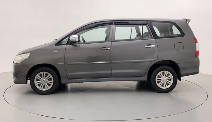 2013 Toyota Innova 2.5 GX 8 STR, Diesel, Manual, 67,882 km, Left Side