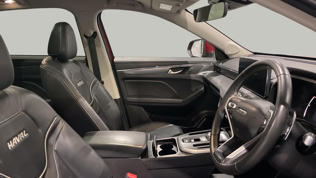 2022 GWM Haval Jolion Vanta, Automatic, 62909 km, Right Side Front Door Cabin View