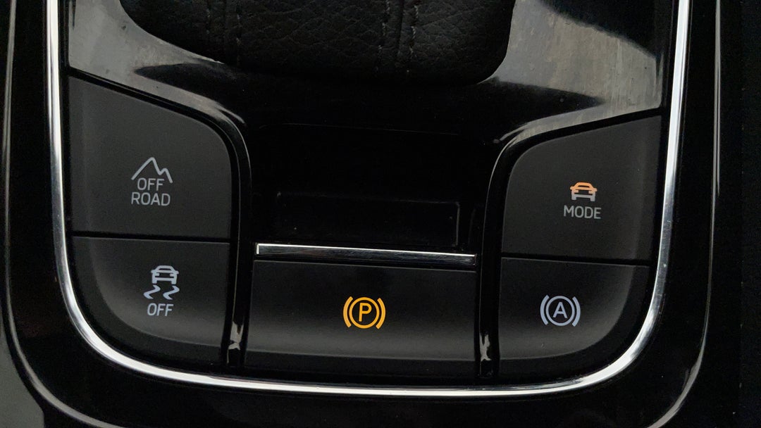 2018 SKODA Kodiaq 140 Tdi (4x4), Automatic, 71611 km, Handbrake