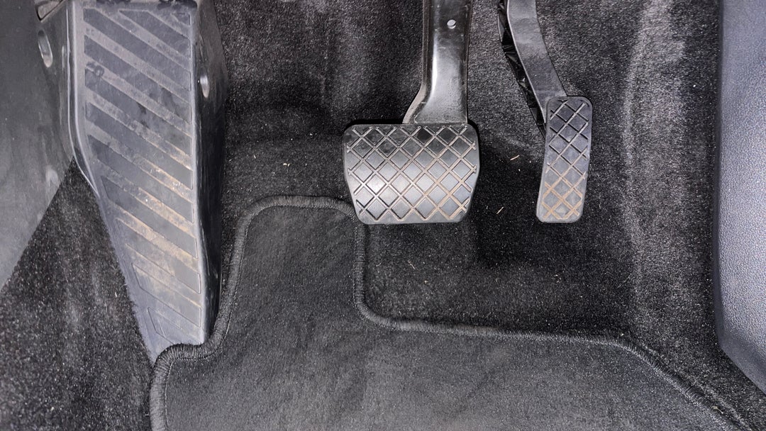 2018 SKODA Kodiaq 140 Tdi (4x4), Automatic, 71611 km, Pedals and Footmat