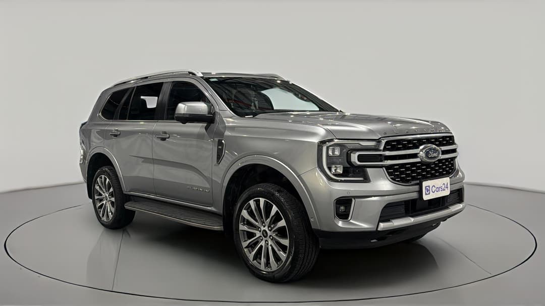 2022 Ford Everest Platinum (4x4), Automatic, 66839 km, Right Front Diagonal (45- Degree) View