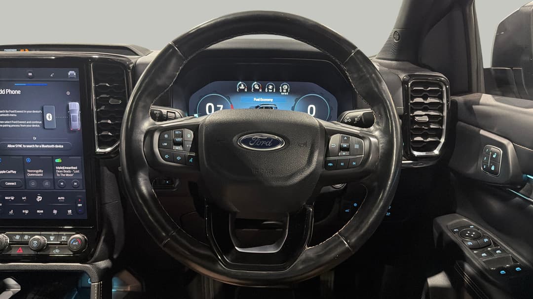 2022 Ford Everest Platinum (4x4), Automatic, 66839 km, Steering Wheel Close-up