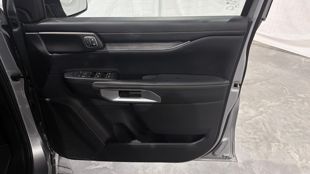 2022 Ford Everest Platinum (4x4), Automatic, 66839 km, Speaker View