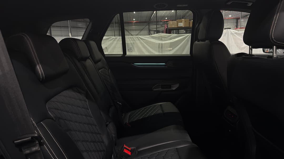 2022 Ford Everest Platinum (4x4), Automatic, 66839 km, Right Side Rear Door Cabin View