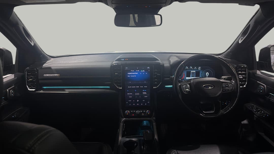 2022 Ford Everest Platinum (4x4), Automatic, 66839 km, Dashboard View