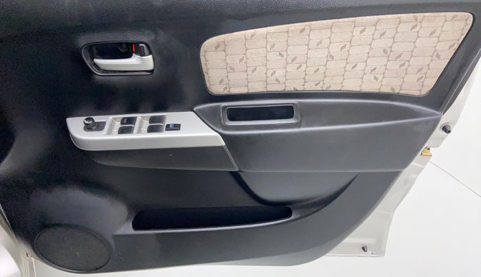 2014 Maruti Wagon R 1.0 VXI, Petrol, Manual, 41,290 km, Driver Side Door Panels Control