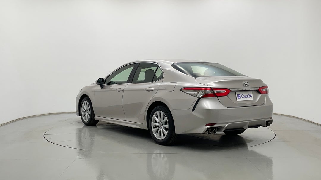 Left Back Diagonal (45- Degree) View