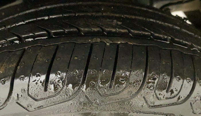 2016 Tata Bolt XE REVOTRON, Petrol, Manual, 49,558 km, Left Rear Tyre Tread
