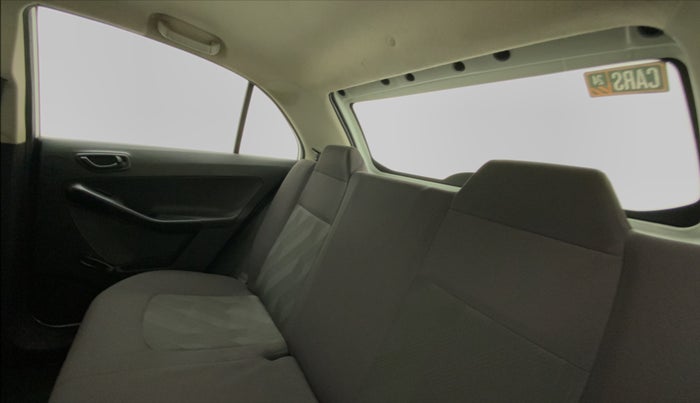 2016 Tata Bolt XE REVOTRON, Petrol, Manual, 49,558 km, Right Side Rear Door Cabin
