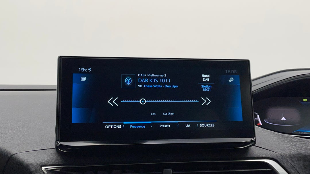 2022 Peugeot 3008 Allure 1.6 Thp, Automatic, 61749 km, Infotainment System