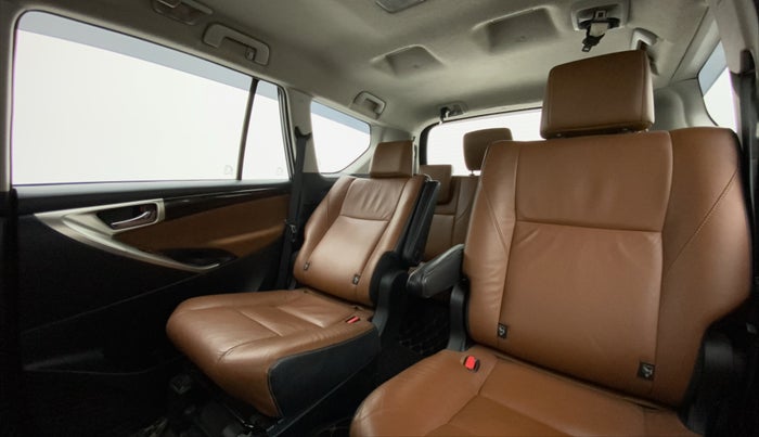 2016 Toyota Innova Crysta 2.8 ZX AT 7 STR, Diesel, Automatic, 88,694 km, Reclining Back Row Seats
