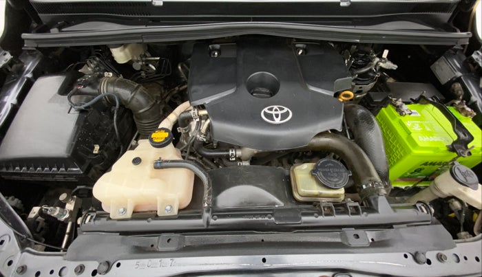 2016 Toyota Innova Crysta 2.8 ZX AT 7 STR, Diesel, Automatic, 88,694 km, Open Bonet