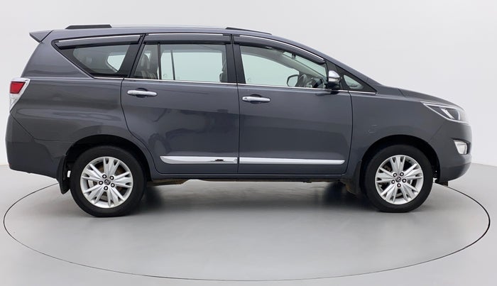 2016 Toyota Innova Crysta 2.8 ZX AT 7 STR, Diesel, Automatic, 88,694 km, Right Side View
