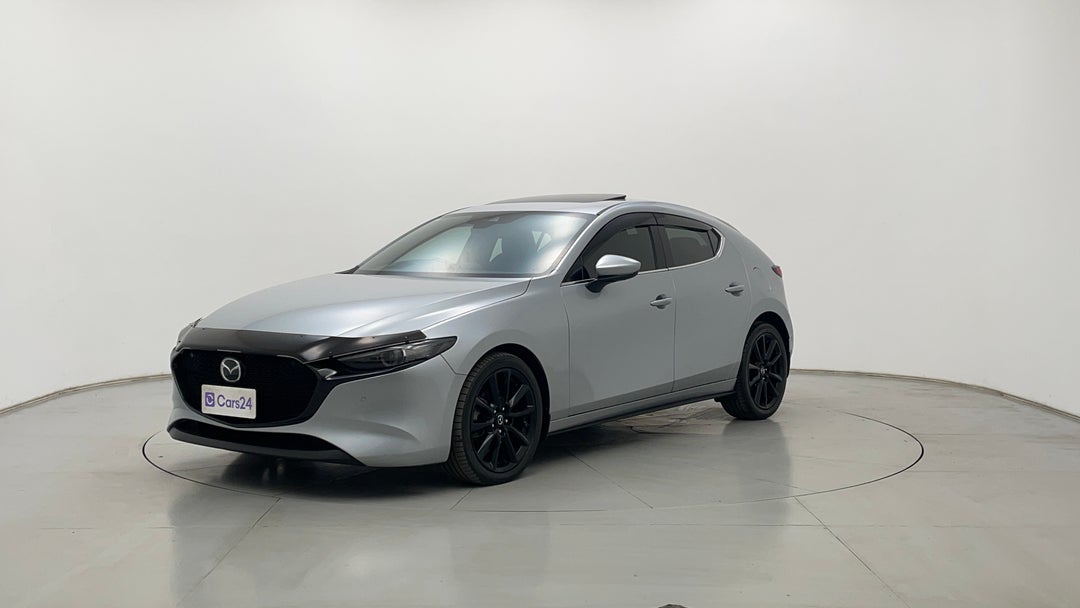 Left Front Diagonal (45- Degree) View