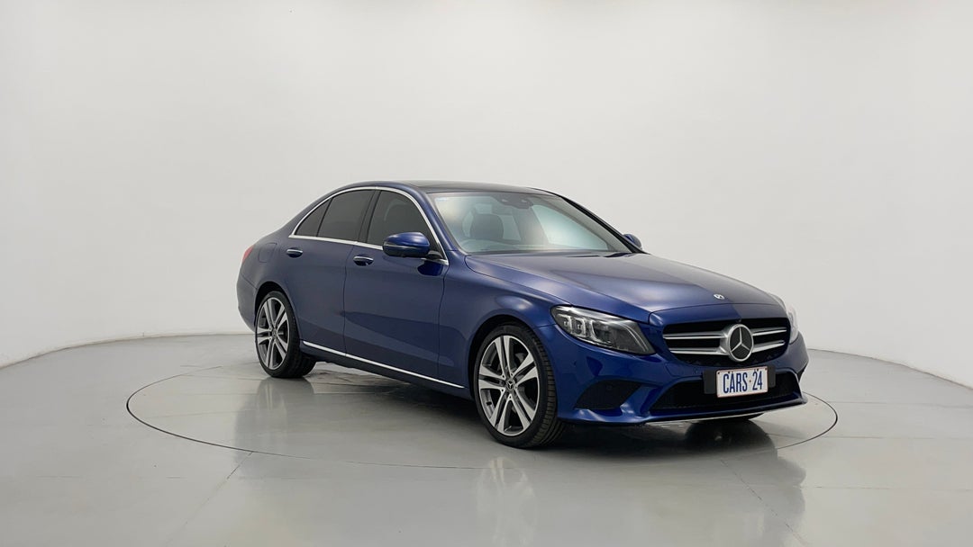 Right Front Diagonal (45- Degree) View