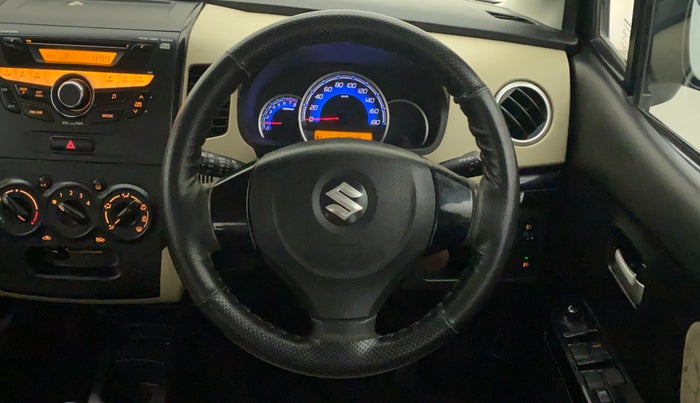 2017 Maruti Wagon R 1.0 VXI+ (O) MT, Petrol, Manual, 19,526 km, Steering Wheel Close Up