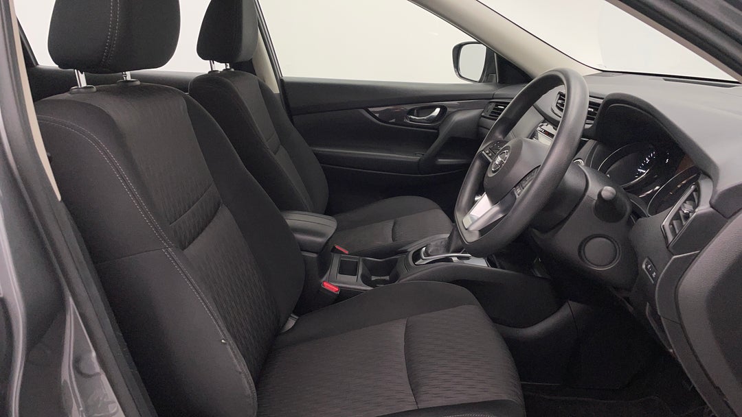 2018 Nissan X-trail St (2wd), Automatic, 94160 km, Right Side Front Door Cabin View