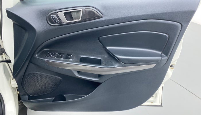 2019 Ford Ecosport 1.5TITANIUM TDCI, Diesel, Manual, 49,801 km, Driver Side Door Panels Control