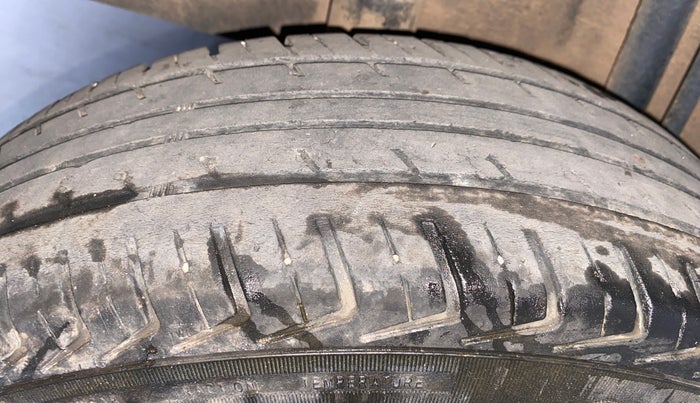 2017 Datsun Redi Go T (O), Petrol, Manual, 81,565 km, Right Rear Tyre Tread