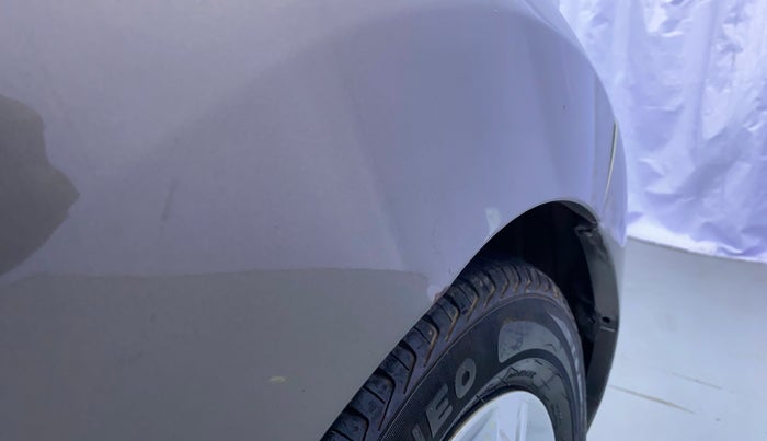 2017 Datsun Redi Go T (O), Petrol, Manual, 81,565 km, Right fender - Slightly dented