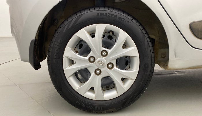 2015 Hyundai Grand i10 SPORTZ 1.2 KAPPA VTVT, Petrol, Manual, 35,971 km, Right Rear Wheel