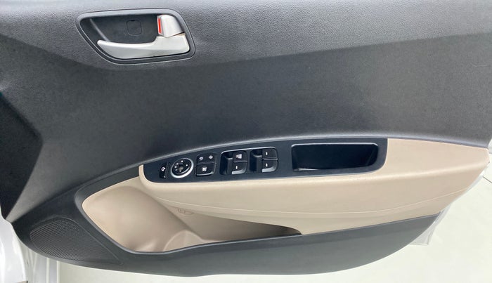 2015 Hyundai Grand i10 SPORTZ 1.2 KAPPA VTVT, Petrol, Manual, 35,971 km, Driver Side Door Panels Control