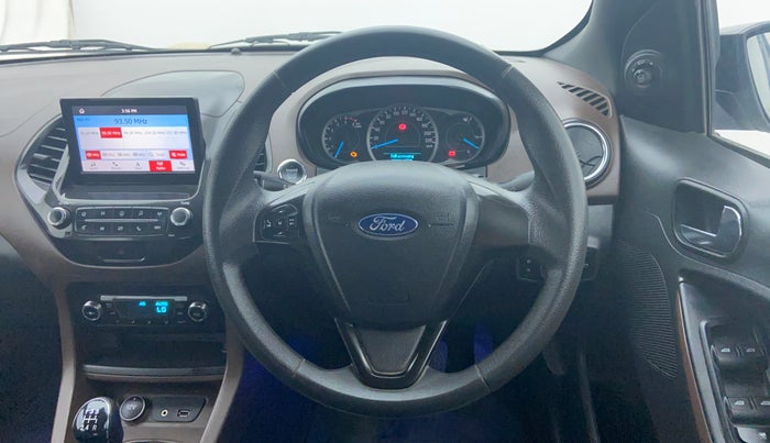 2018 Ford FREESTYLE TITANIUM 1.5 TDCI, Diesel, Manual, 31,928 km, Steering Wheel Close-up