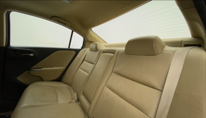 2016 Honda City 1.5L I-VTEC VX CVT, Petrol, Automatic, 41,138 km, Right Side Rear Door Cabin