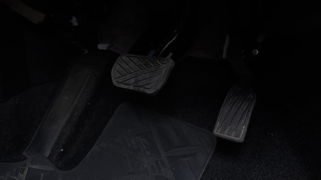 Pedals and Footmat